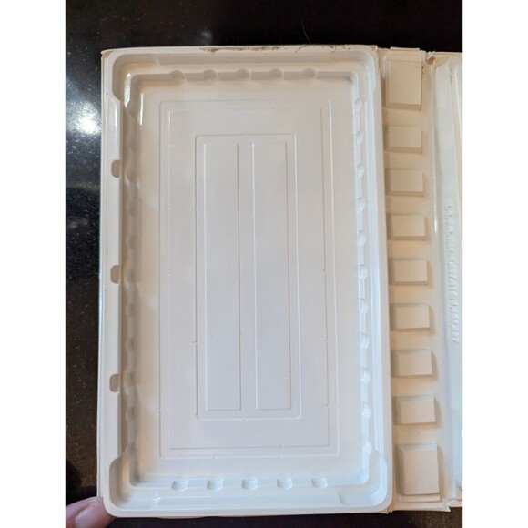 DON BLUTH THUMBELINA JODI BENSON ARIEL CHARO VHS 1994 CLAMSHELL - Picture 7 of 10